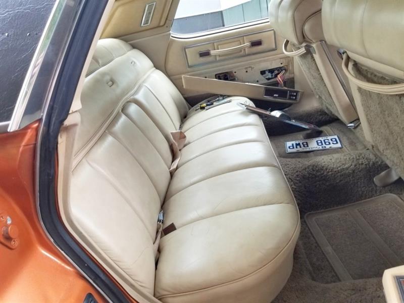 Lincoln Continental 16