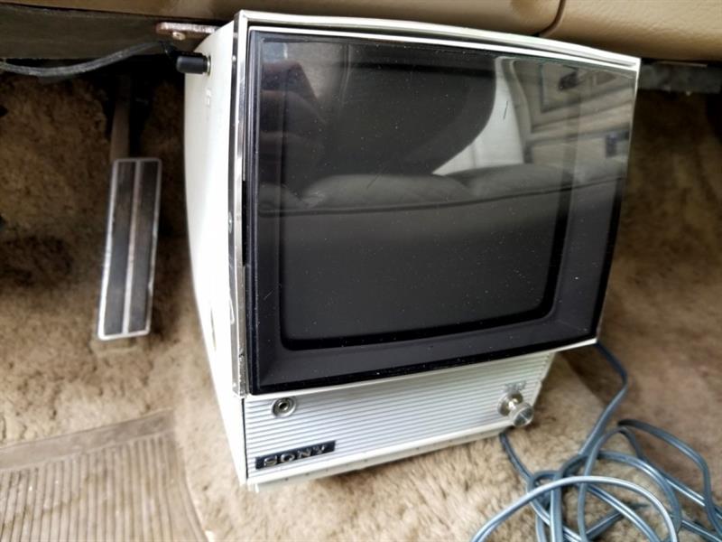 Lincoln Continental 19