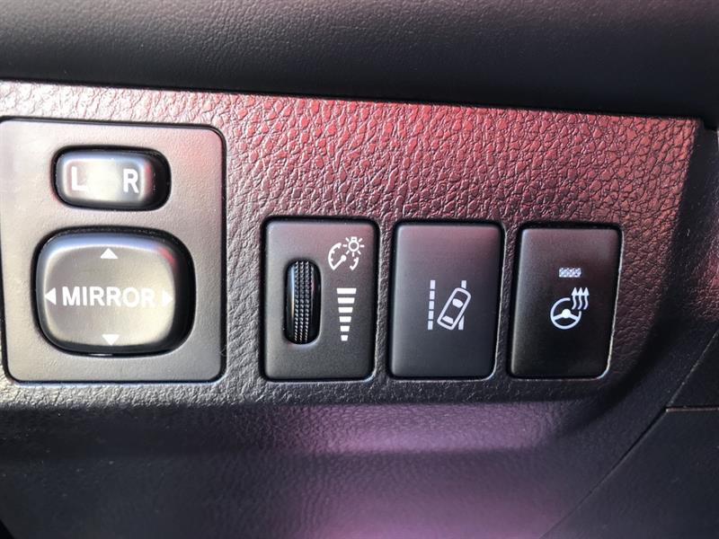 toyota RAV4 2018 - 17