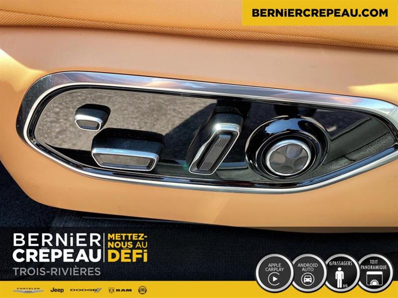 Jeep Grand Cherokee 16