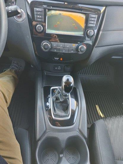 nissan Rogue 2019 - 17