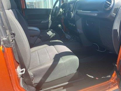 jeep Wrangler 2011 - 10