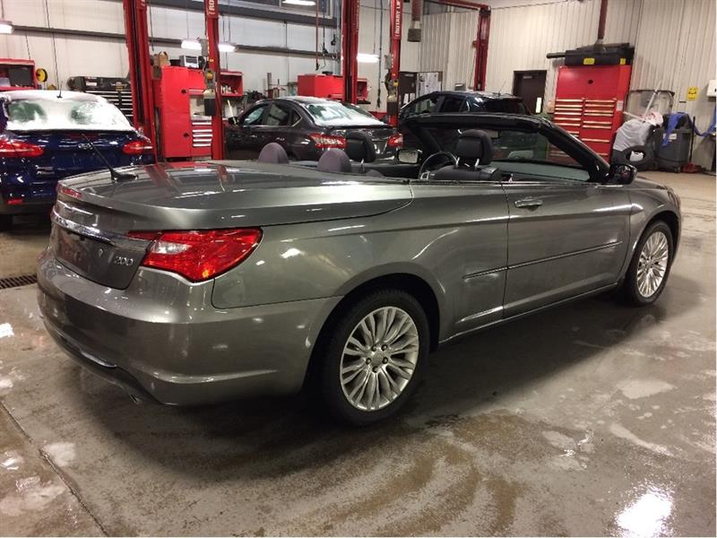V 233 Hicule Chrysler 200 Convertible 2013 Usag 233 224 Vendre 224