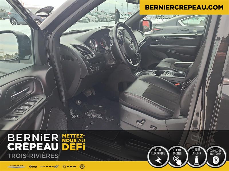 Dodge Grand Caravan 10