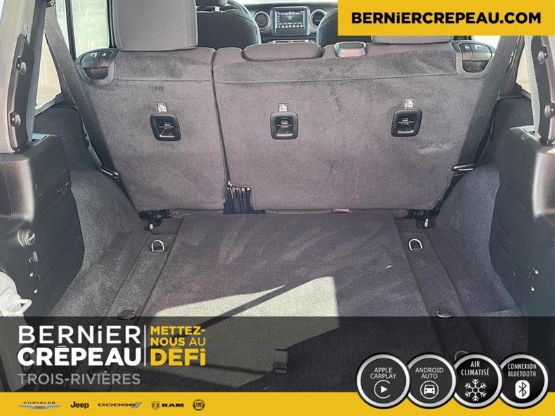 Jeep Wrangler 22