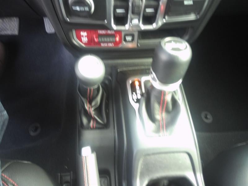 Jeep Wrangler Unlimited 21