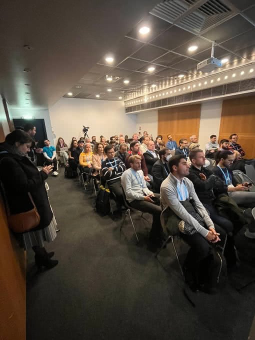 The room at David Darmon's talk at apidays Paris