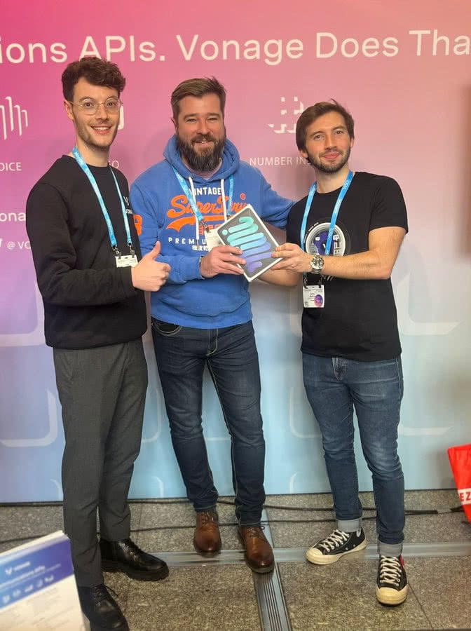 Raffle winner at apidays Paris
