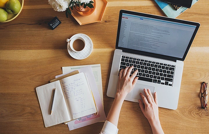 10 low-Point desk snacks to hold you over