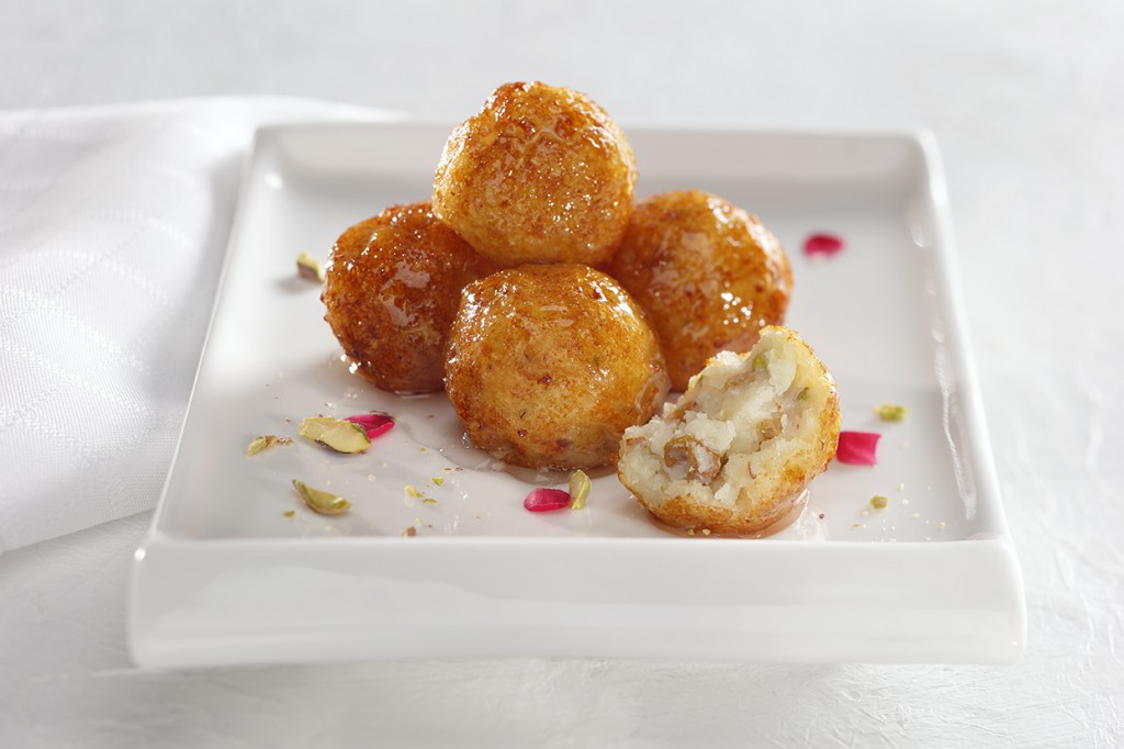 Aloo Gulab Jamun – Featured Image