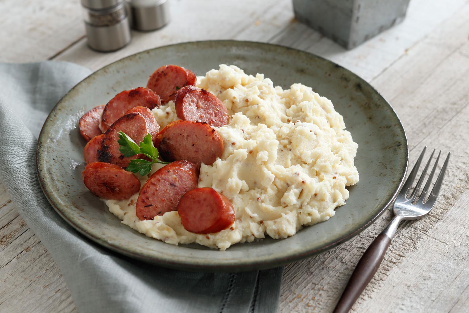 SOULS ULTIMATE BROTHERS 鮪山　イナダ　200-95g Mustard Mashed Potatoes with Kielbasa Sausage | Idahoan
