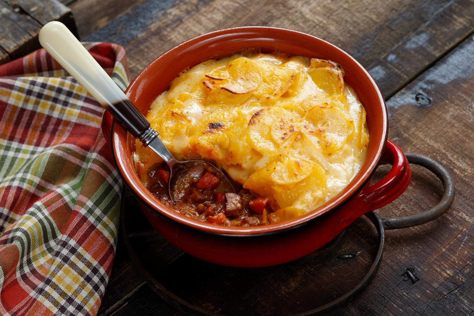 Beef Stew Potato Pie – Featured Image