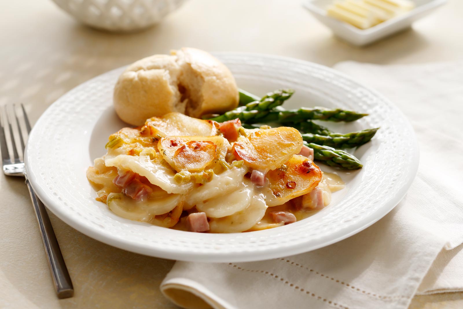 Easter Brunch Scalloped Potatoes – Featured Image