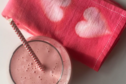 Strawberry Protein Smoothie Recipe: Plant-Based Protein Drink for Better Nutrition