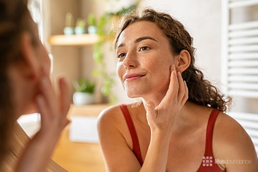 Does Caffeine Age Your Skin Properly?