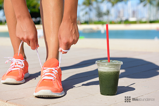 Frozen Lemonade with Greens: Healthy Summer Drink Recipe