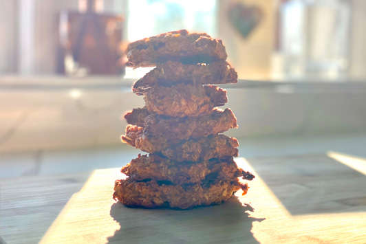 banana bread protein breakfast cookies