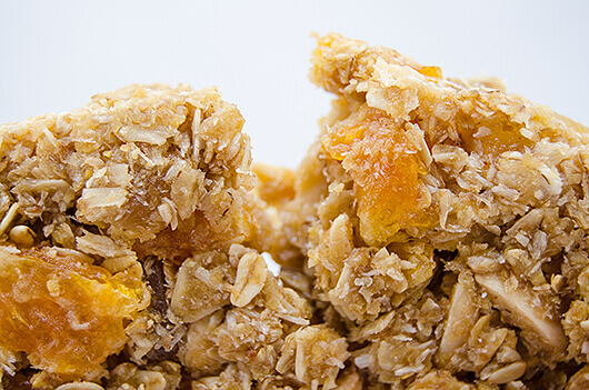 Ginger Vanilla Protein Bars: Easy No-Bake Snack