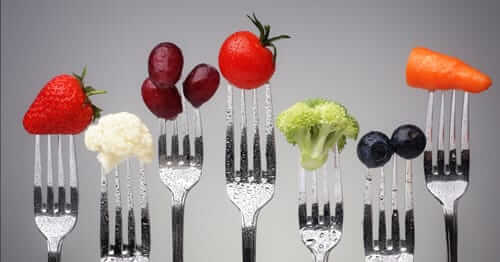 Diving Into Antioxidants: Health Benefits Explained