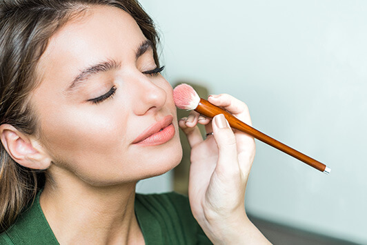 Dirty Makeup Brushes and Skin Health Problems