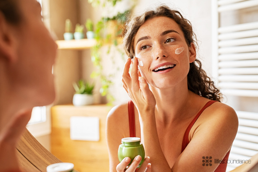 Morning Skincare Routine: 3 Tips to Keep It Simple
