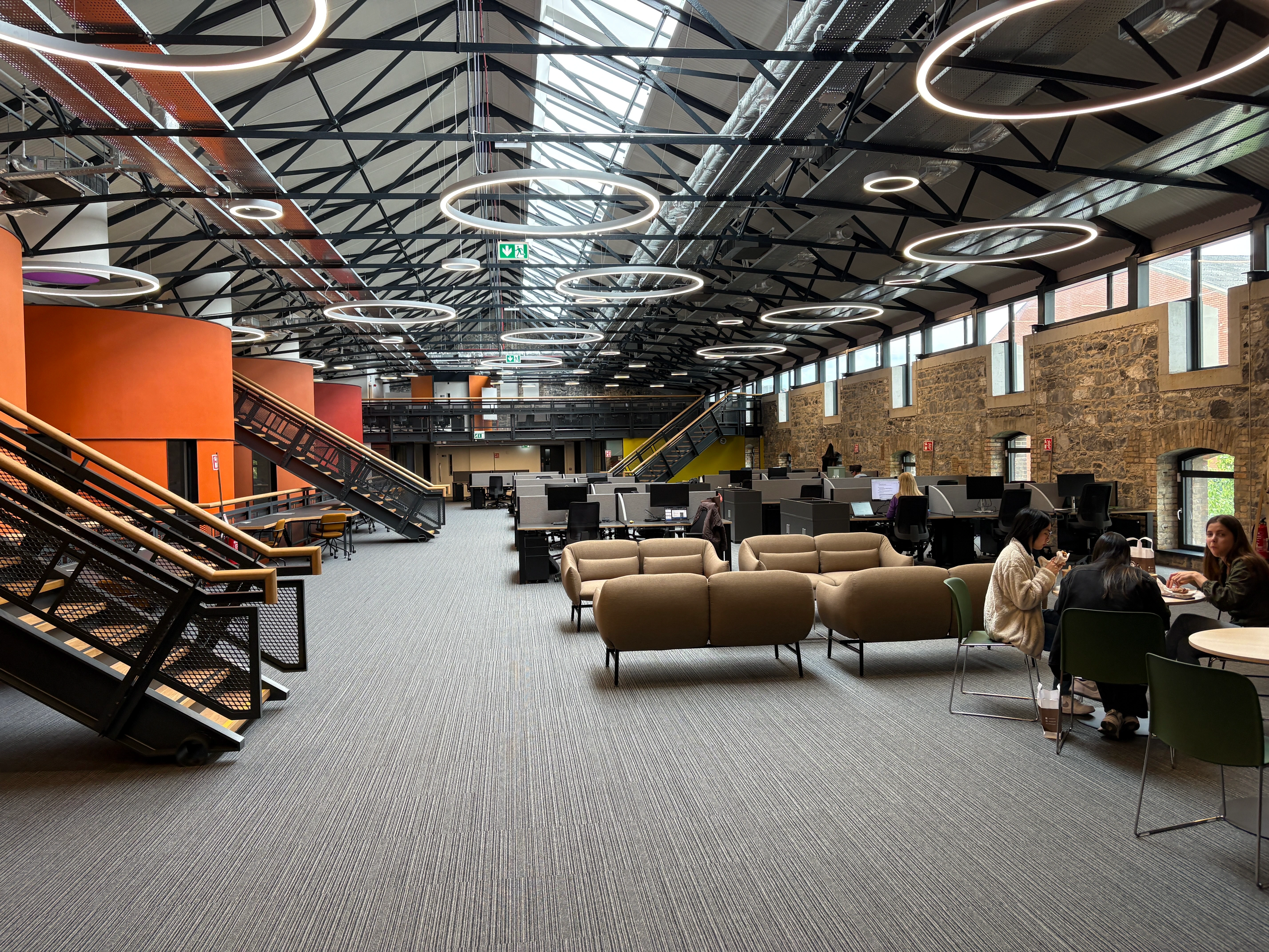 null Amazon AWS Dublin