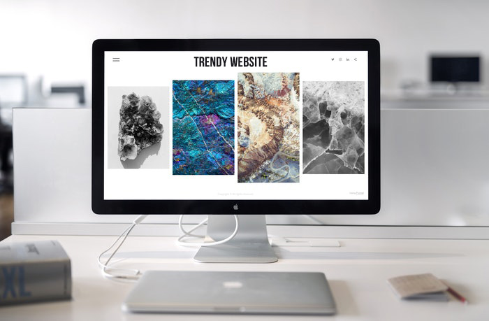 Do trendy websites provide an advantage?