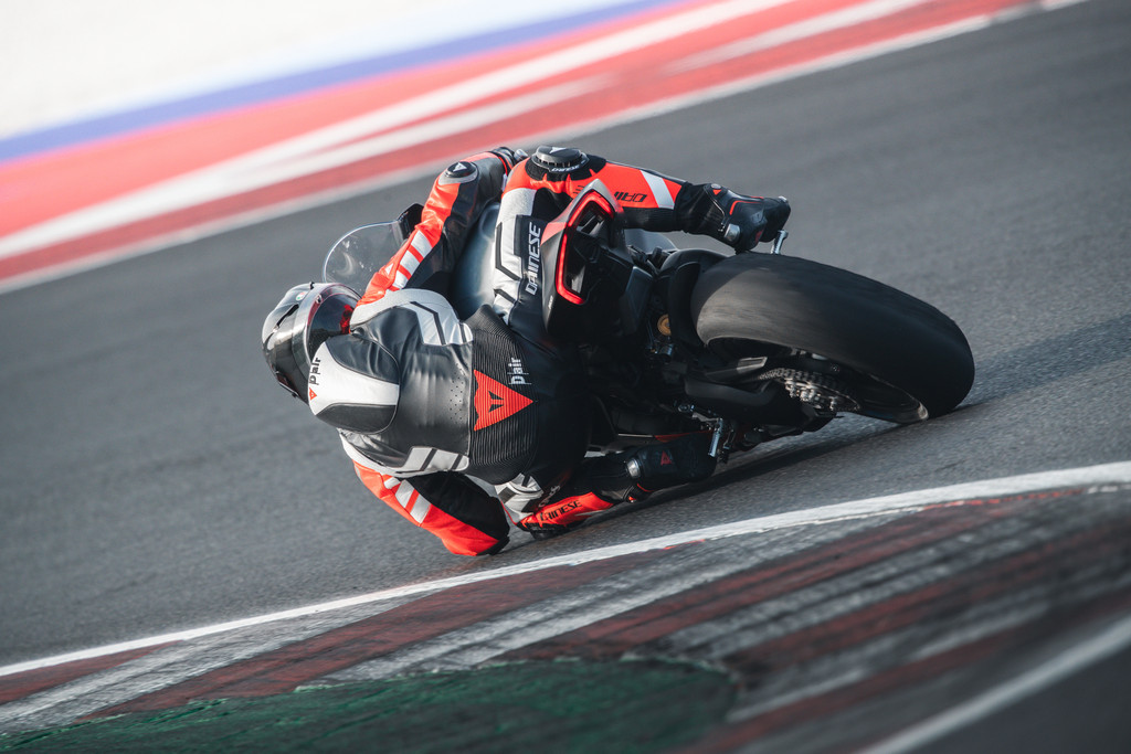 Dainese Mugello 3 D-air®, the state-of-the-art track suit