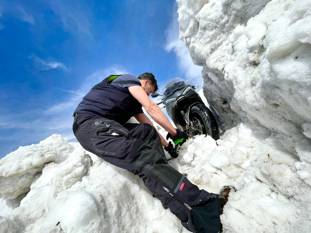Hard work to overcome the still snow-covered Col de la Bonnette