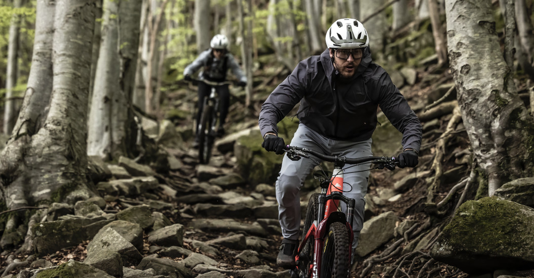 How to choose a mountain bike helmet