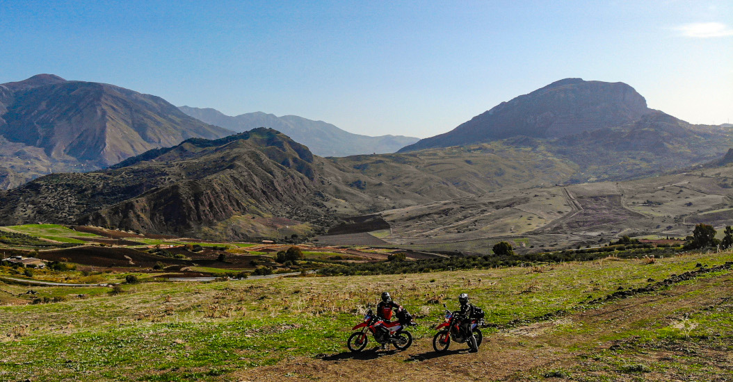 Exploring Sicily on an enduro motorcycle – from Messina to Palermo
