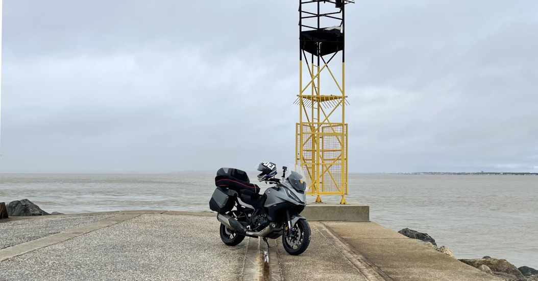 Traveling around France with Lolo Cochet, part 2 – from the Spanish border to Brittany