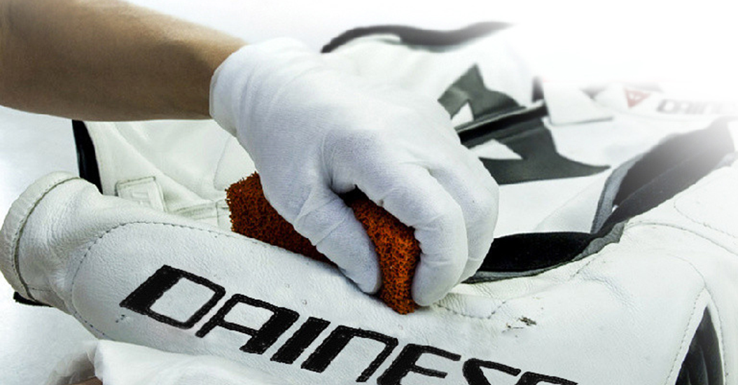 Cleaning a leather jacket – what to do and advice for not ruining the garment