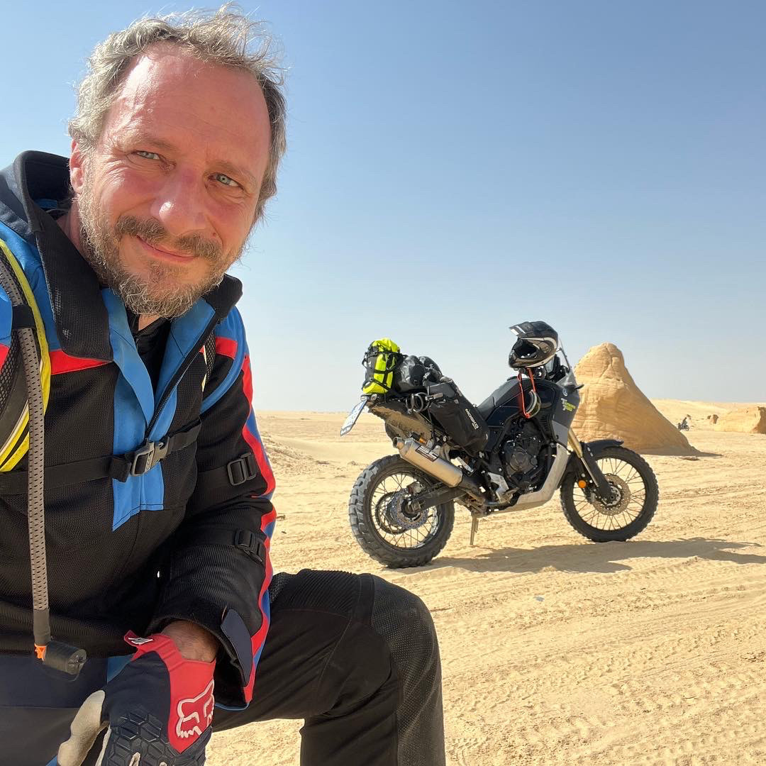 0C295B39-C00F-4154-826A-C44F4B799F6B