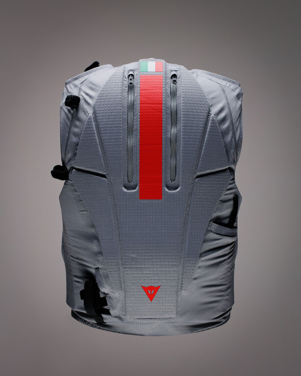 Sea-Guard Luna Rossa Prada Pirelli