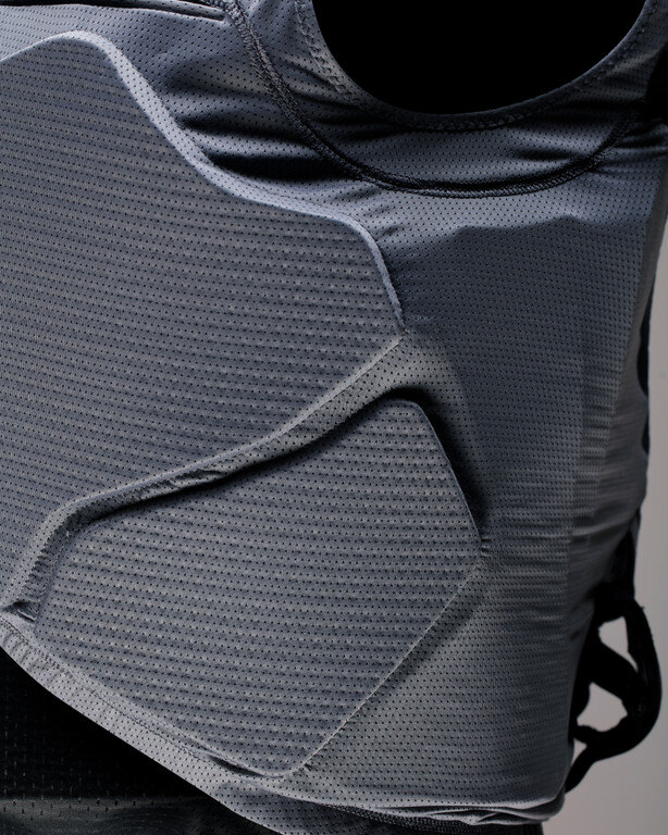 Sea-Guard Luna Rossa Prada Pirelli