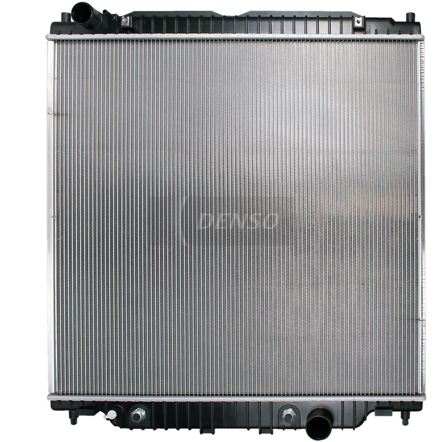 Radiator DENSO Auto Parts 2219407