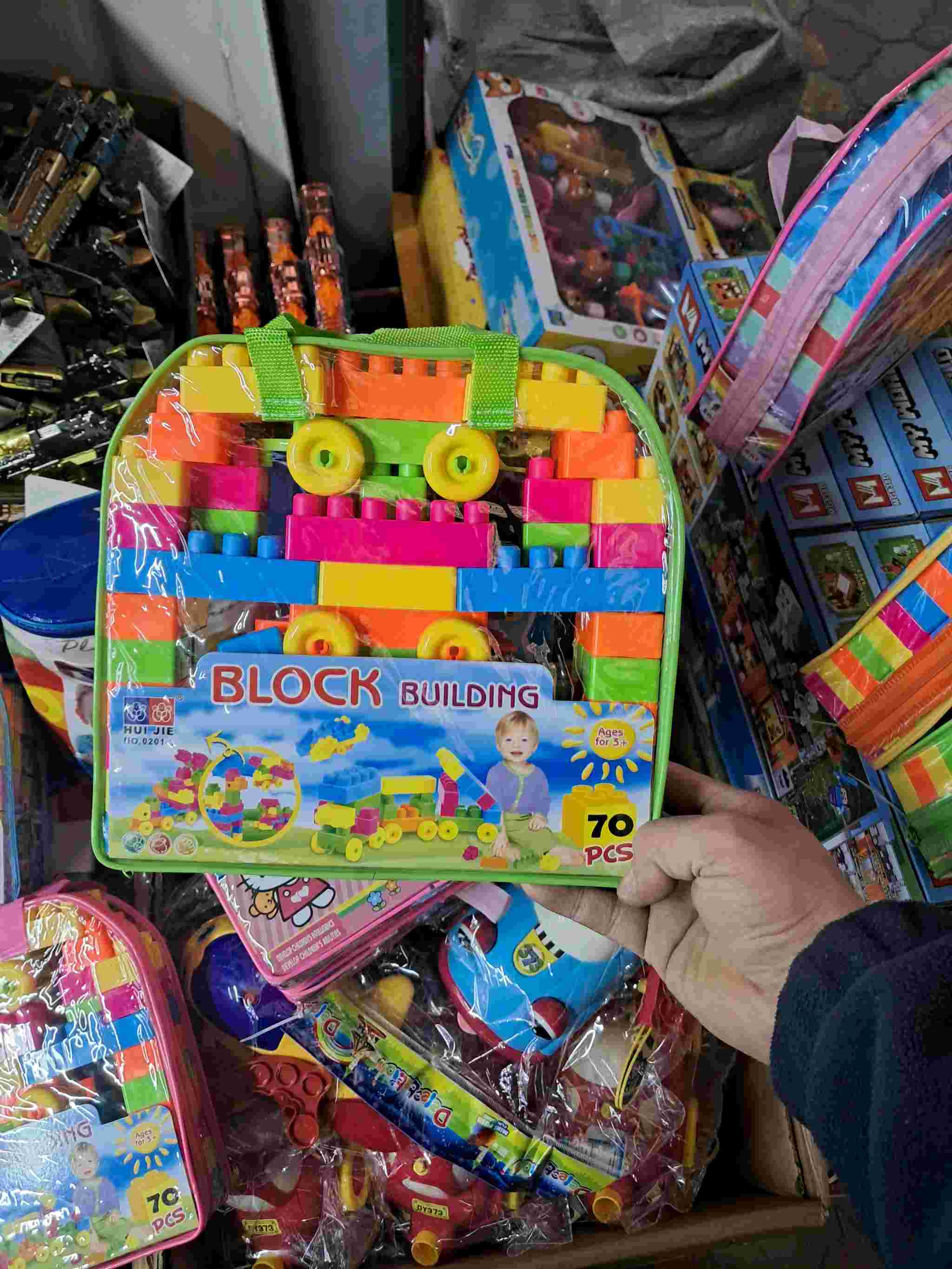 Конструктор 70pcs 0201-3. 27