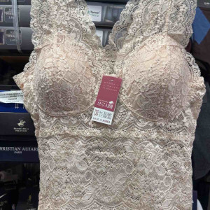 Майка жен ажур с чашками 6561