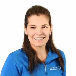 Picture of Marie-Ève Teasdale Osteopath at the Action Sports Physio Saint-Hyacinthe clinic