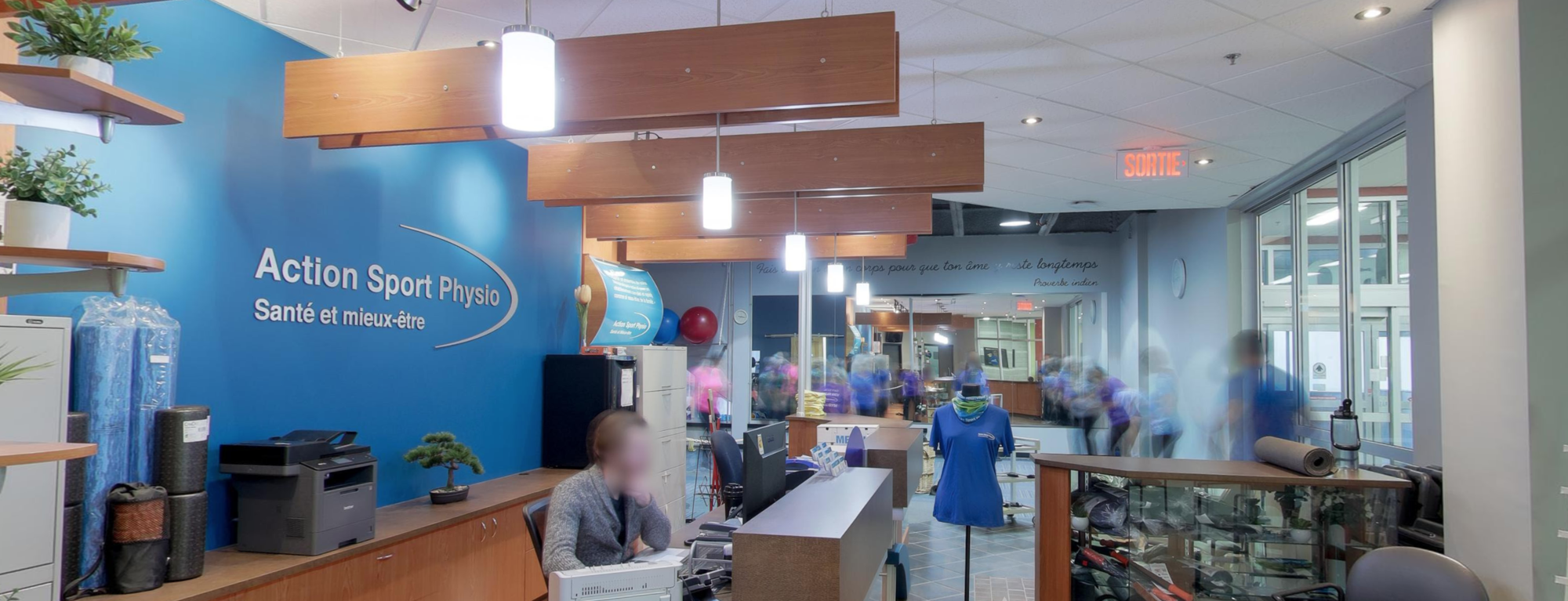 Photo of Sherbrooke physiotherapy clinic inviting to take a virtual visit of the clinic