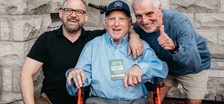 Photo of the Action Sport Physio participation in the Alouettes 2023 - Tribute to Dr. Eric Lenczner event