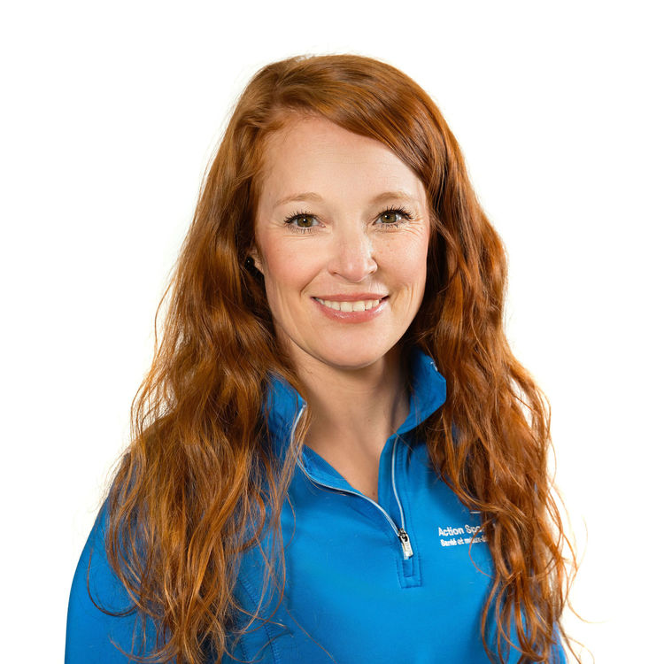 Photo de Evelyne Lamontagne instructrice de pilates à la clinique Action Sports Physio Montréal - Centre Ville