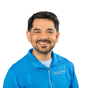 Photo de Cristian Abondano Espinosa physiothérapeute à la clinique Action Sport Physio Valleyfield et Île Perrot