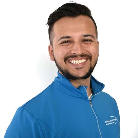 Picture of Raphael Kelly physiotherapist at the Action Sport Physio Maisonneuve-Rosemont clinic