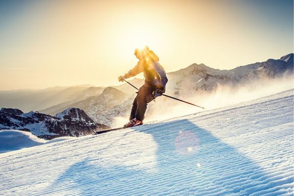 Prêt pour le ski ? Exercices classiques pour optimiser vos performances et prévenir les blessures