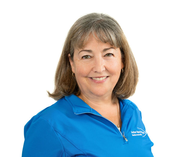 Photo de Manon Laflamme ostéopathe à la clinique Action Sports Physio Mascouche et Repentigny