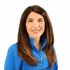 Photo de Jennifer Reginelli réceptionniste à la clinique Action Sports Physio Saint-Léonard