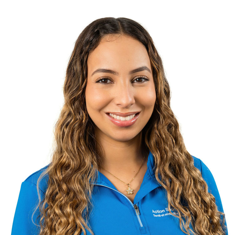 Photo de Asma Alachaher physiothérapeute à la clinique Action Sports Physio Laval
