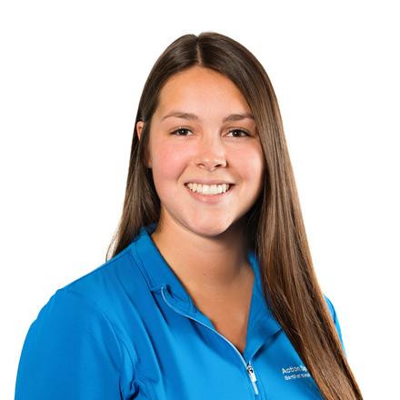 Picture of Bianca Ouimet McKenzie Approach expert in the Rosemère clinic